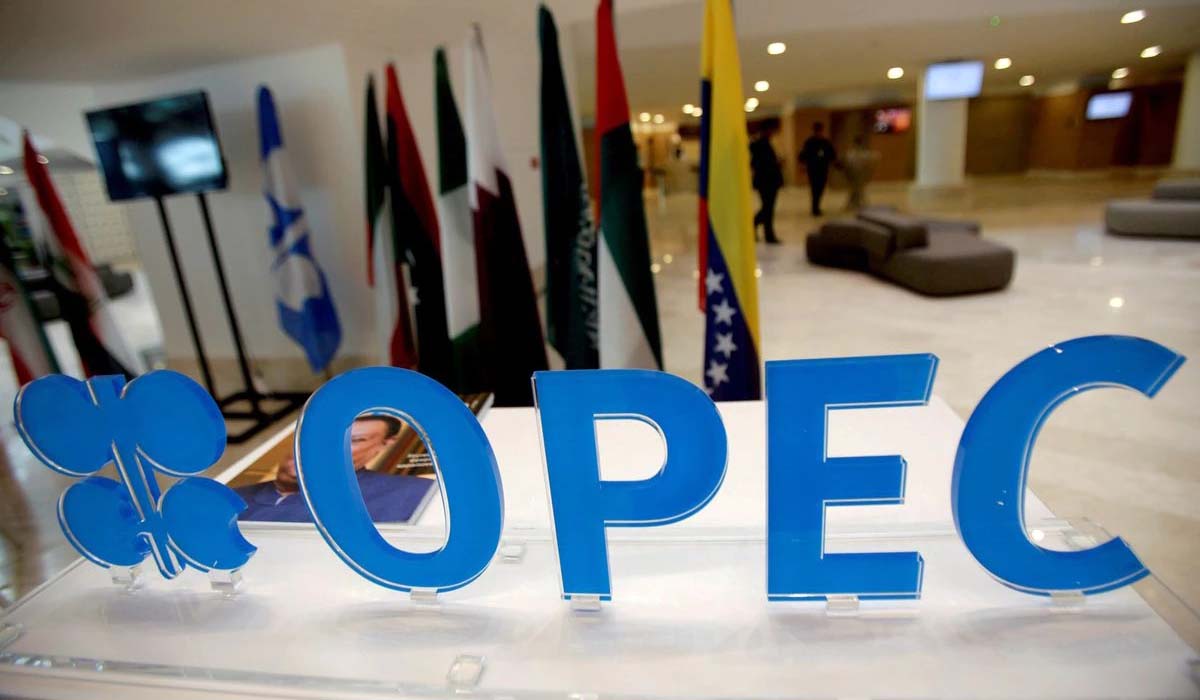 Key OPEC+ producers reach preliminary output deal